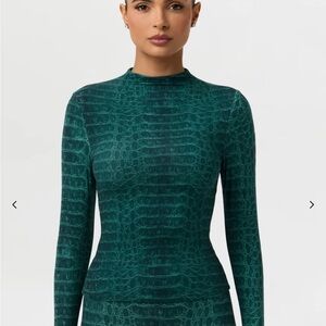 Green Textured Long Sleeve Top